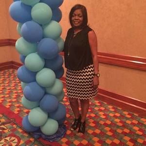 Meet your Posher, Sandy